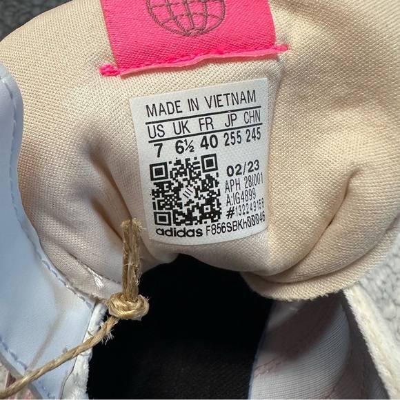 Adidas Kids Run 70s Shoes - Pink and White - Picture 9 of 10